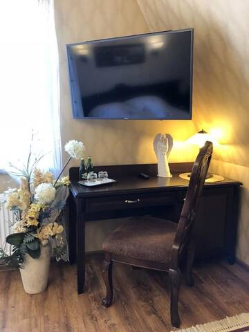 Фото номера Двухместный номер Делюкс с 1 кроватью Отель Oławian Hotel г. Олава 3