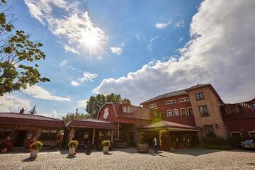 Фотографии Отель Oławian Hotel г. Олава (Польша) №1 Фото Отель Oławian Hotel г. Олава 1